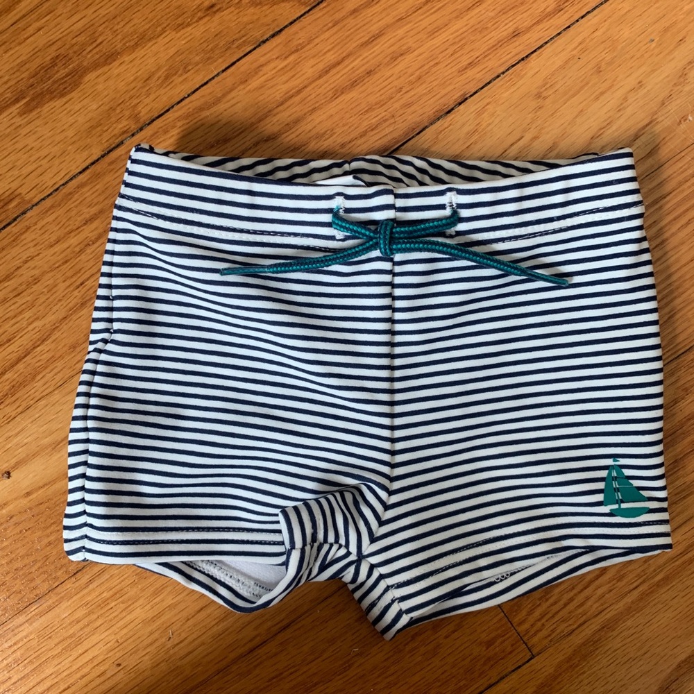 Beach set for baby boy - Picture 2 of 5
